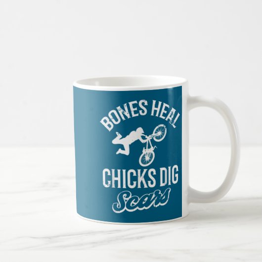 Funny Bones Heal Chicks Dig S Bmx Biking  コーヒーマグカップ (右)