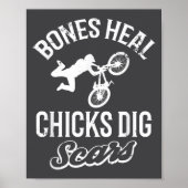 Funny Bones Heal Chicks Dig S Bmx Biking ポスター (正面)