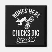 Funny Bones Heal Chicks Dig S Bmx Biking  マグネット (正面)