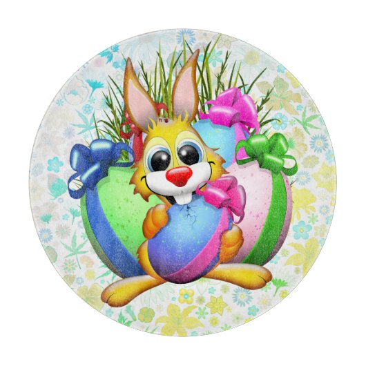 Funny Bunny biting an Easter Egg カッティングボード (正面)