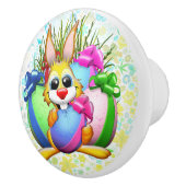 Funny Bunny biting an Easter Egg セラミックノブ (右)