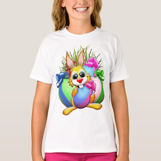 Funny Bunny biting an Easter Egg Tシャツ (正面)