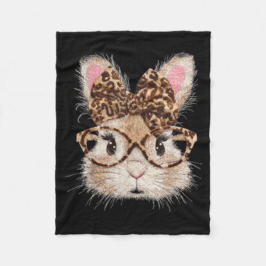 Funny bunny face glasses bandana leopard rabbit フリースブランケット (正面)