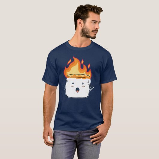 Funny Burning Marshmallow Camping Campers Gift fri Tシャツ (正面フル)