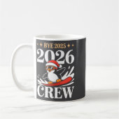 Funny Bye 2025 2026 Crew New Year Friends Squad  コーヒーマグカップ (左)