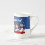Funny Carol Singing Dogs Christmas Pug Pomeranian ボーンチャイナマグカップ (右)