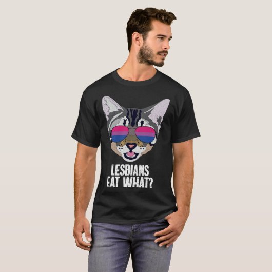 Funny Cat Bisexual Lesbians Eat What Bi Pride Tシャツ (正面フル)