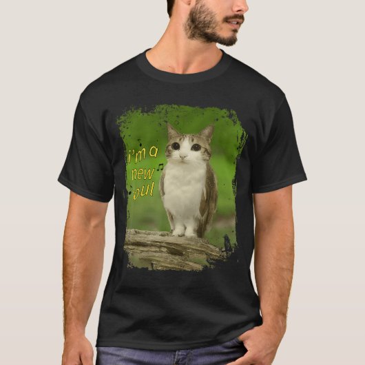 Funny Cat Owl Unhinged Brainrot Internet Meme Meow Tシャツ (正面)