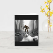 Funny Cat Selfie With Bigfoot 67 Six Seven Meme Me カード (黄色い花)