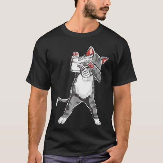 Funny Cat With A Camera  Photography  Tシャツ (正面)