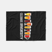 Funny Celebrate Diversity Beer Clothing For Him An フリースブランケット (正面(横))