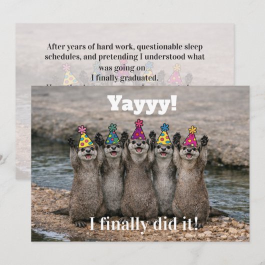 🎓Funny Cheeky Otter Celebration Card – Custom  招待状 (正面/裏面)