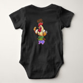 「Funny Chicken Rise and Fly」Tシャツ ベビーボディスーツ (裏面)