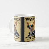 Funny Chihuahua WANTED Poster with Cool Sunglasses コーヒーマグカップ (正面左)