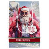 Funny Christmas Gift Bag Handsome Santa Keepsake ミディアムペーパーバッグ (裏面)