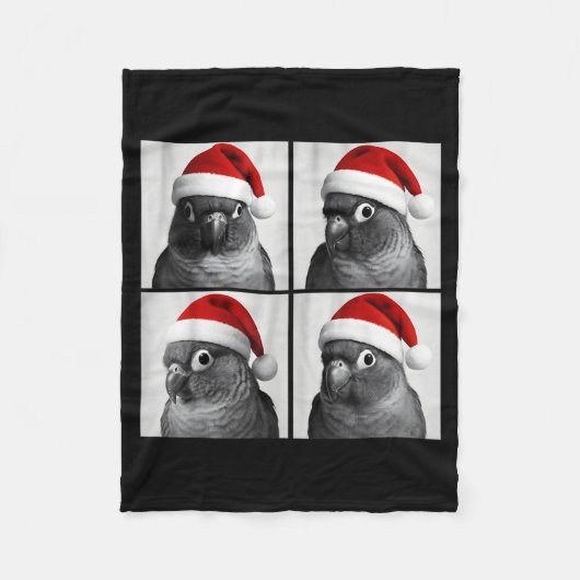 Funny Christmas Green Cheek Conure Santa Photo Boo フリースブランケット (正面)
