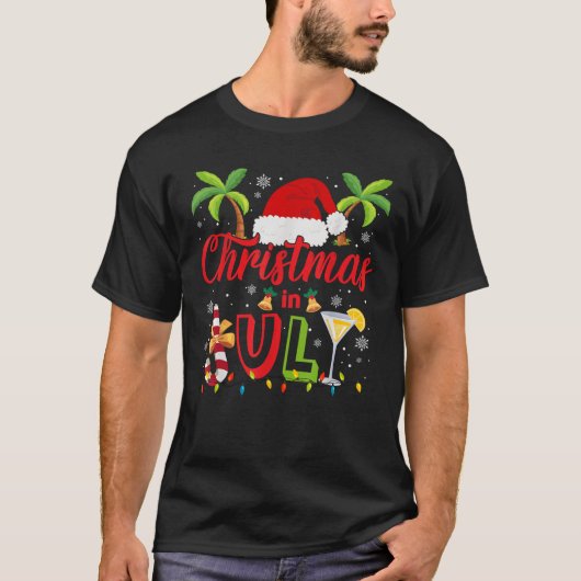 Funny Christmas In July Santa Hat With Candy Cane Tシャツ (正面)