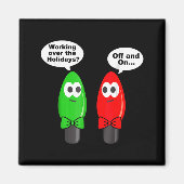 Funny Christmas Lights Joke Light Bulb Working Off マグネット (正面)