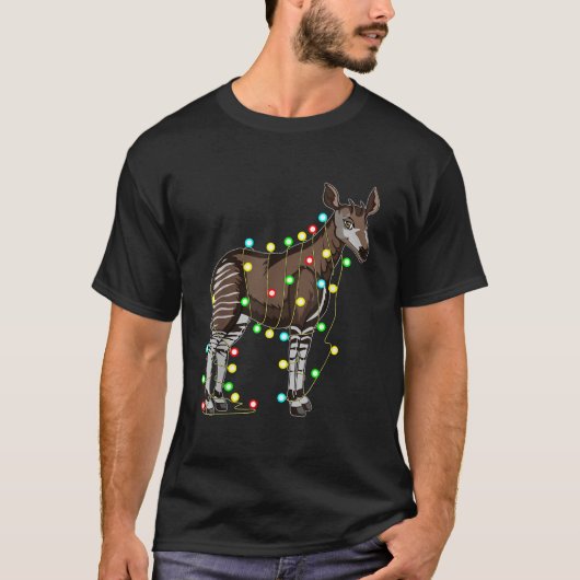 Funny Christmas Okapi Lover  by Funny Christmas Ok Tシャツ (正面)