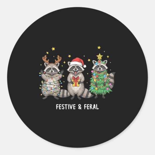 Funny Christmas Racoon - Feral But Festive ラウンドシール (正面)