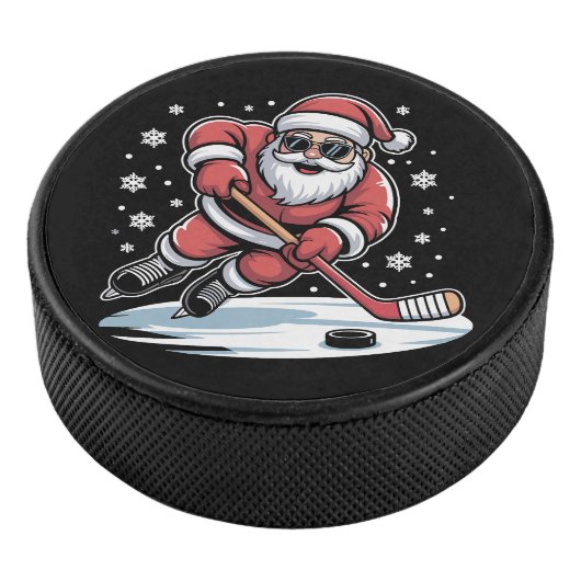 Funny Christmas Santa Playing Ice Hockey Xmas アイスホッケーパック (3/4)