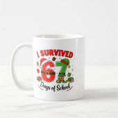Funny Christmas Teacher Santa I Survived 67 Days O コーヒーマグカップ (左)