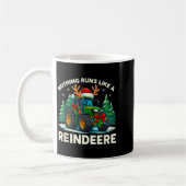 Funny Christmas Tractor Nothing Runs Like A Reinde コーヒーマグカップ (左)
