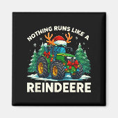 Funny Christmas Tractor Nothing Runs Like A Reinde マグネット (正面)