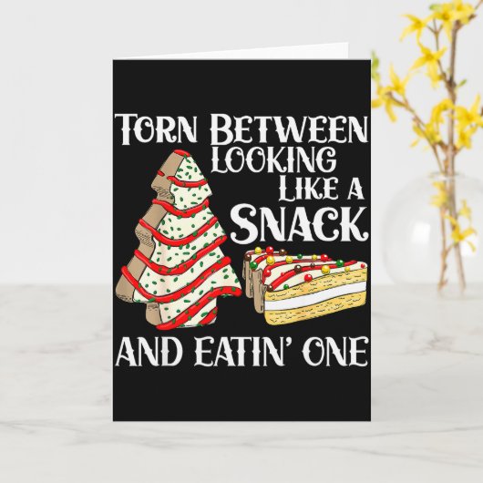 Funny Christmas Tree Cake Torn Between Looking Lik カード (黄色い花)