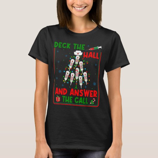 Funny Cna Deck The Halls Answer The Calls Nurse Ch Tシャツ (正面)