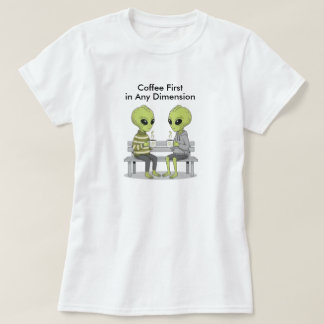 Funny Coffee and Aliens Tシャツ