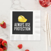 Funny Construction Tshirt - Always Use Protection 縁ありランチョンナプキン (インサイチュ)