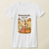Funny Cooking Chicken Apron – Hen Making Soup Tシャツ (レイダウン)