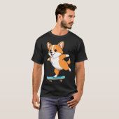 Funny Corgi Skater Skateboard Ballerina Mom Dad Ki Tシャツ (正面フル)