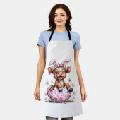 Funny Cow Easter Rabbit Cute Highland Cows Lover E エプロン (着用した状態)