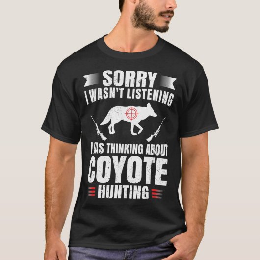 Funny Coyote Hunting Lover Fan Hunter Hobby Gun Tシャツ (正面)