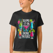 Funny Cruise Blame It On The Drink Package Family Tシャツ (正面)