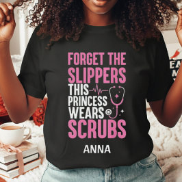 Funny Custom Pink Nurse Princess Wears Scrubs Tシャツ