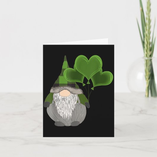 Funny Cute Irish Gnome St Patricks Day Heart Ballo カード (正面)