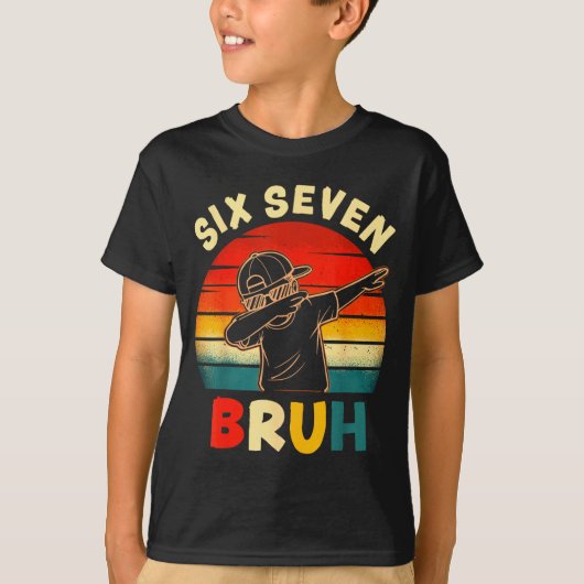 Funny Dabbing Boy Six Seven Bruh 67 Meme 6 7 Slang Tシャツ (正面)
