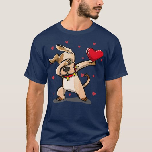 Funny Dabbing Dog Heart Valentines Day Gift Boys Tシャツ (正面)