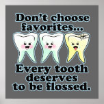 Funny Dental Office Artwork ポスター<br><div class="desc">Cool art prints for the dentist's office. Remind patients to brush and floss with a funny custom kawaii art print for the dental office.  Two happy kawaii art teeth and one sad yellow cracked one remind everyone to brush and floss everyday. Clean teeth are healthy,  happy teeth!</div>