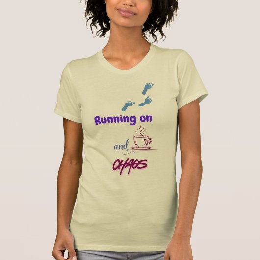 Funny Design on Chai and Chaos Tシャツ (正面)