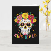 Funny Dia De Los Muertos Sugar Skull Seis Siete 67 カード (黄色い花)