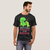 Funny Dinosaur Lover Gift for Son Mamasaurus Is My Tシャツ (正面フル)
