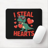 Funny Dinosaur Valentine Design With Hearts  マウスパッド (マウス)