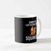FUNNY DISTRACTED SQUIRREL 動物 動物園 牧場 コーヒーマグカップ (正面右)