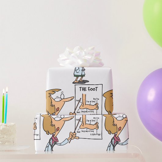 Funny Doctor Teaching Foot Anatomy ラッピングペーパー