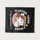 Funny Dog and S’more Design – Kawaii Pet Lover Pun タペストリー (正面(横))