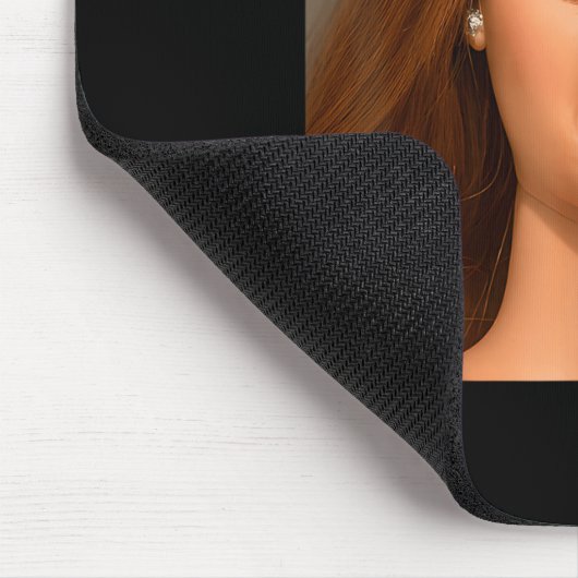 Funny Doll Face Meme Disgusting  マウスパッド (コーナー)